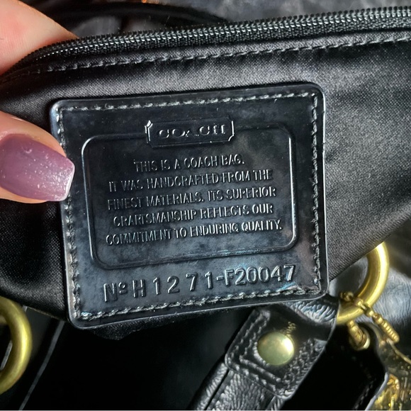 COACH black leather cross body purse - Picture 6 of 6